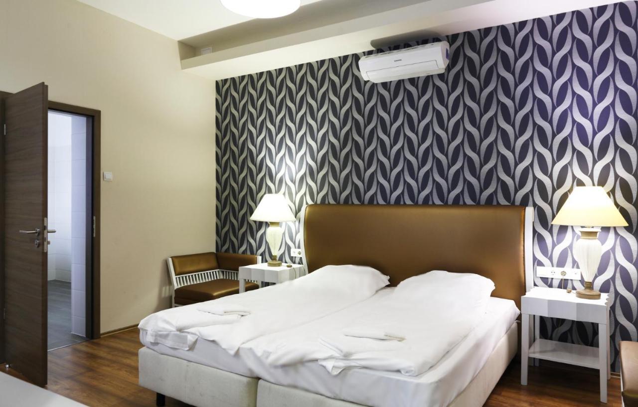 Aparthotel House Octogon Budapest Esterno foto